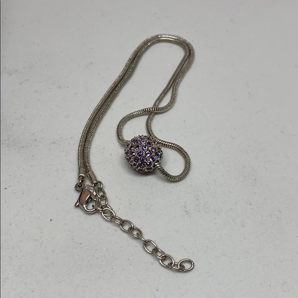 SALE! Monet silver tone chain with crystal bead. - Picture 5 of 7